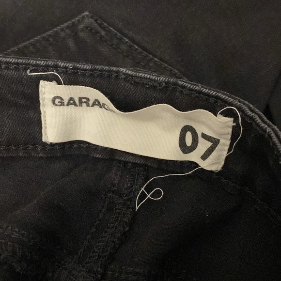 Garage Size 7 Skinny Jegging Jeans - Black Rips - Picture 8 of 8